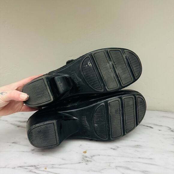 Dansko Solstice Black Leather Slip On Professional Clogs Women’s Size 9.5 - Picture 8 of 11